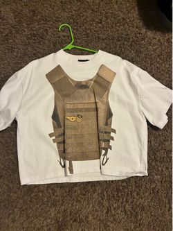 Graphic tee