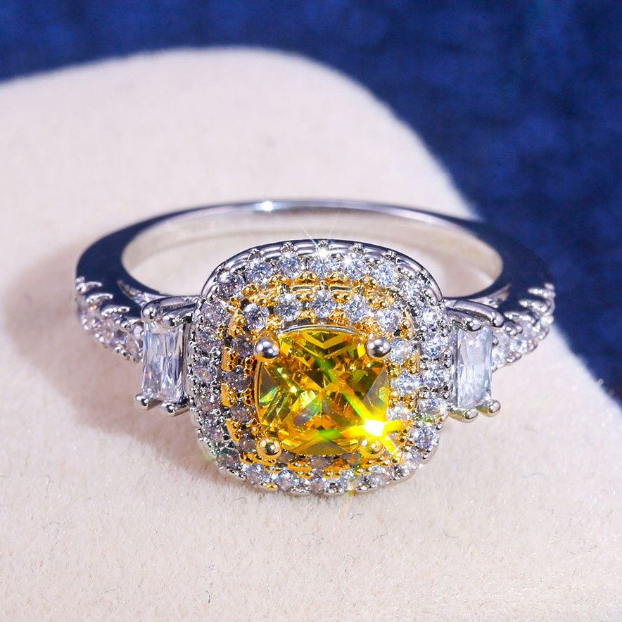 "Noble Round Yellow Gemstone Square Diamond Silver Ring for Women, VIP244
  
  