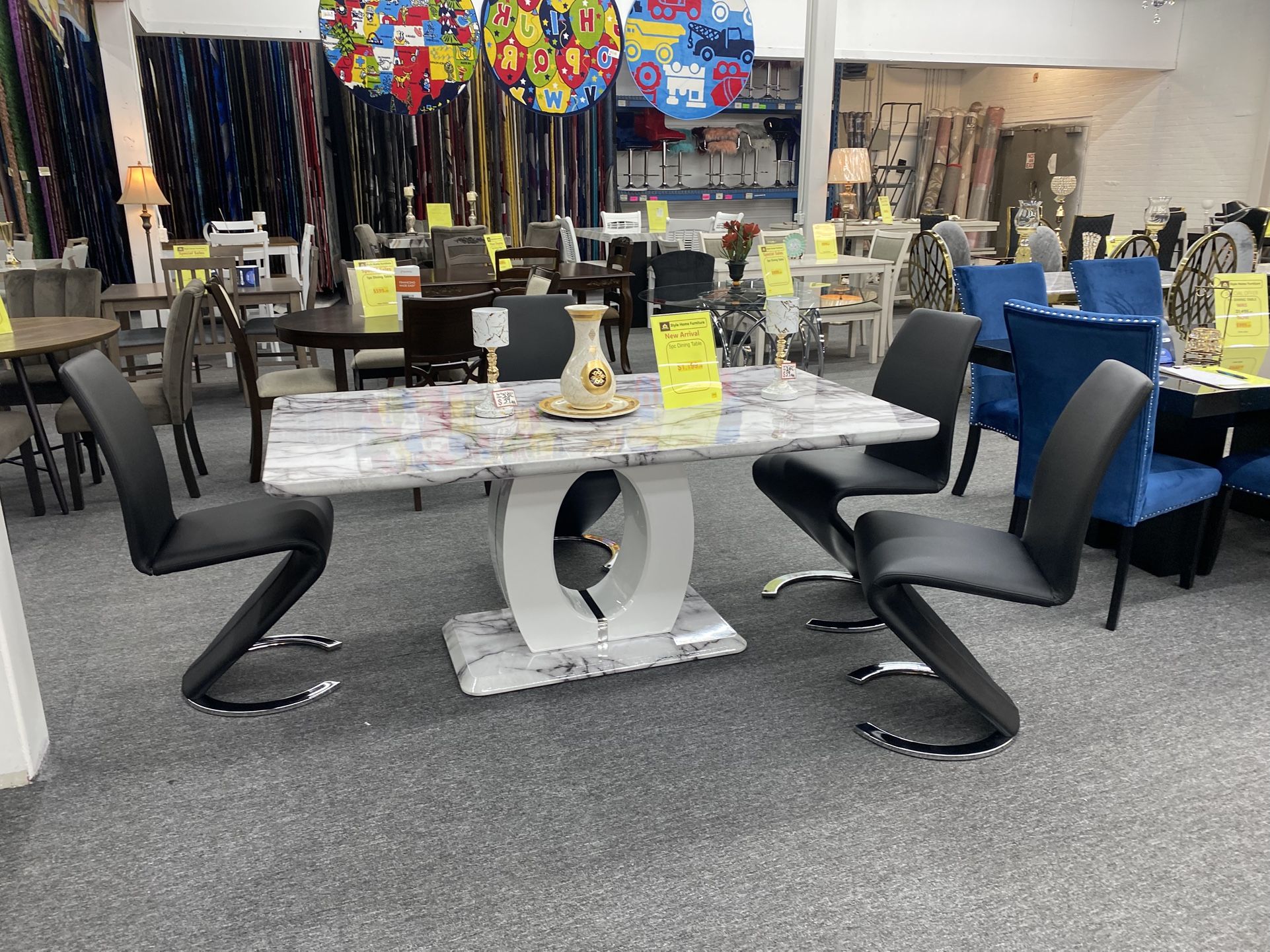 5 Pc Dinning Table $1,199