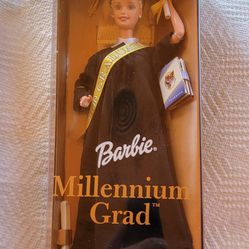 Millennium Grad Barbie Doll 2000 Graduate Black Gown