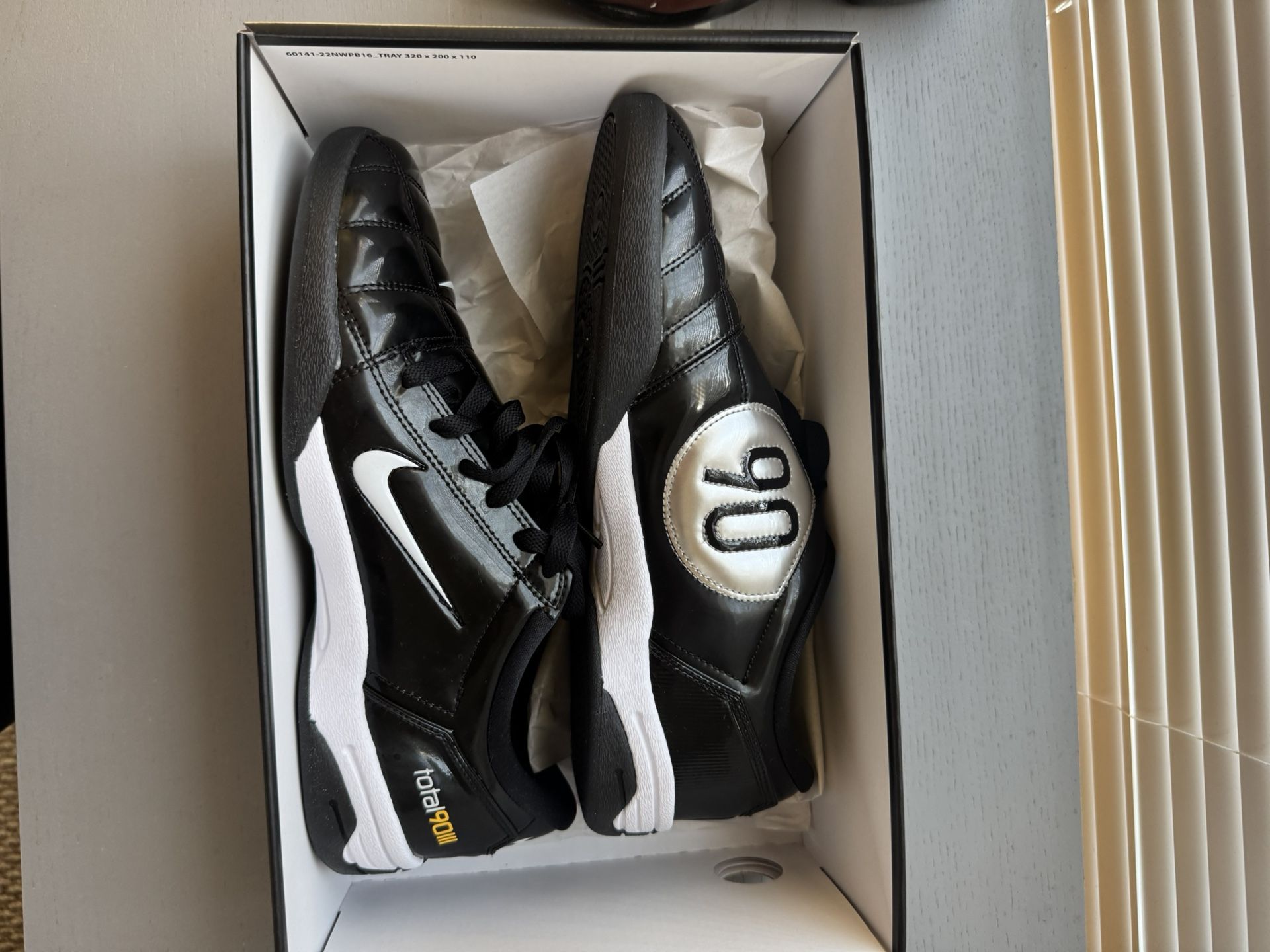 Nike Total 90 (black)