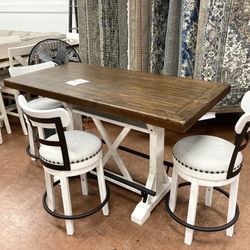 New Table & 4 Stools 🔥🔥 IN STOCK 