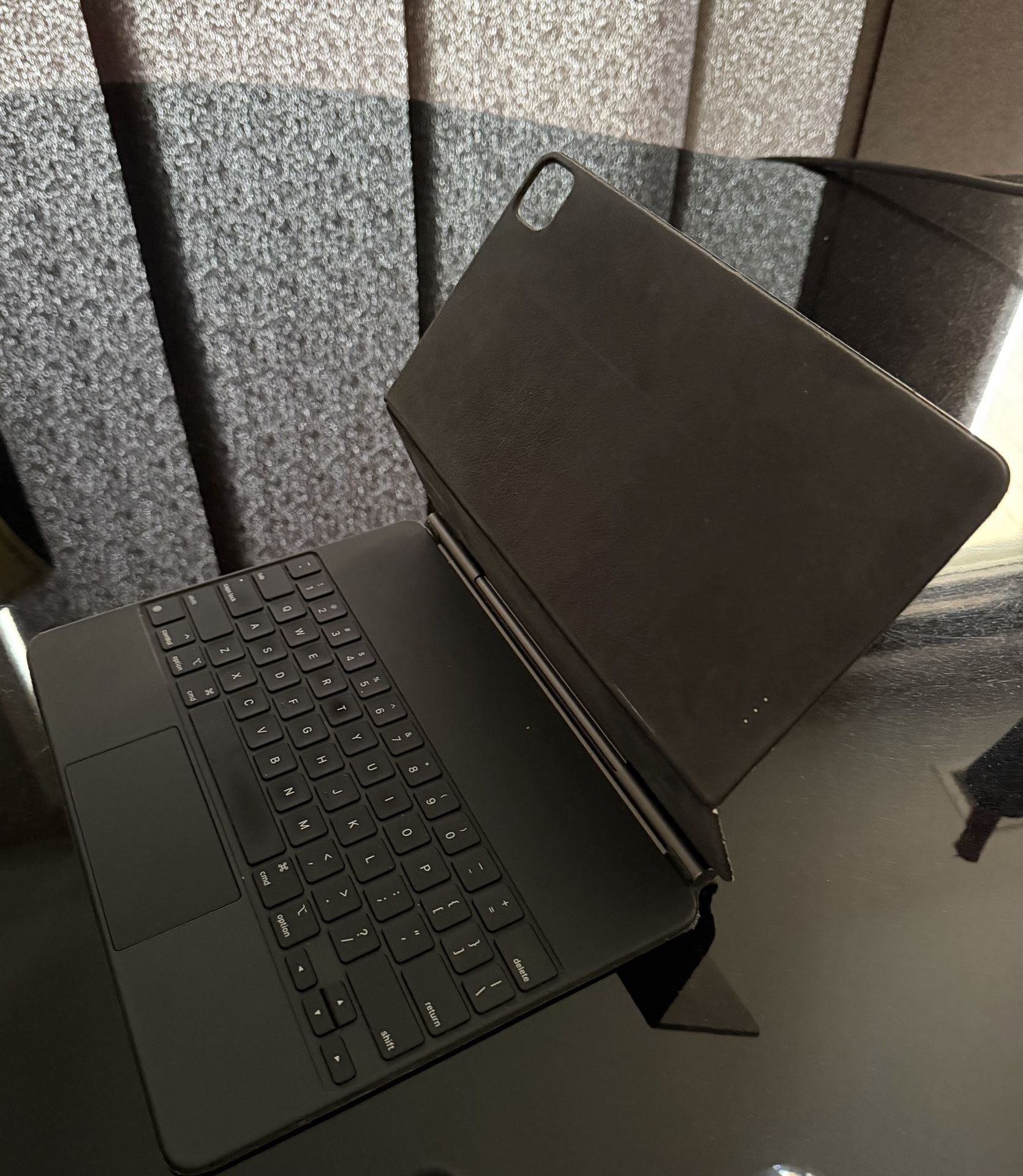 Ipad Pro 13 Magic Keyboard Case