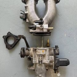 Throttle Body / Manifold For  Lexus Is300