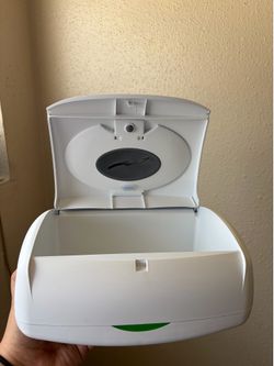 Baby wipe dispenser $10