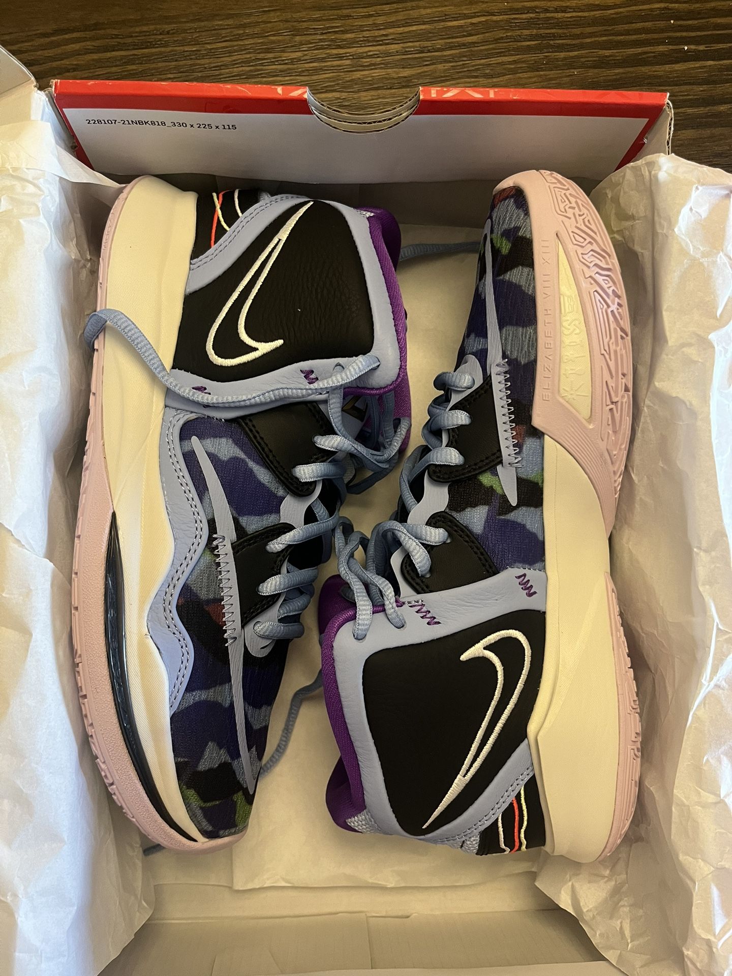 size 8 Kyrie infinity brand new Nike Kyrie 8 Infinity N7 Rattan Beige DM3255-200 Men main image 2