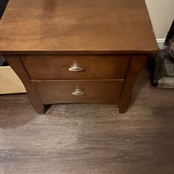 End Table Dresser and Mirror
