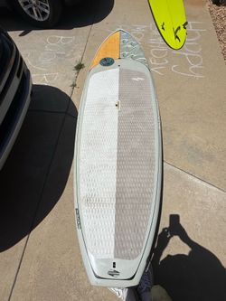 STAND UP PADDLE BOARD + PADDLE