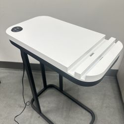 White Side Table with USB charging and Device Stand Feathers 