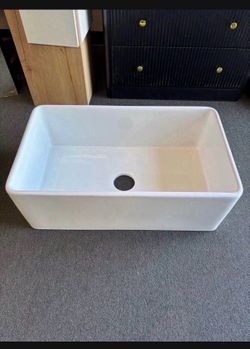 Weekend SALES!! New White Ceramic 30in. Single Bowl