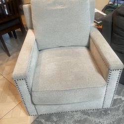 Nursing/rocking Chair 