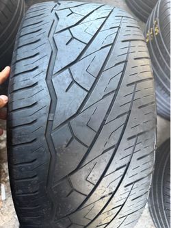 (1) 285/35R24 SINGLE USED TIRE FOR SALE 60% LIFE !!