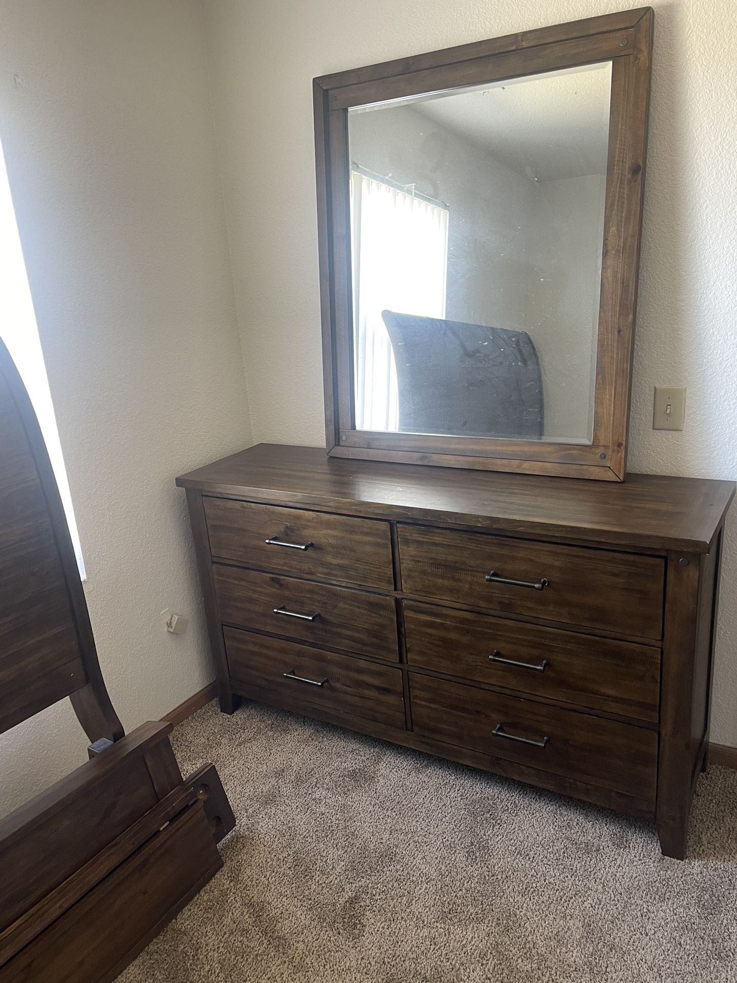 King Size Bedroom Suite