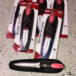 Knife with Serrated Edge 5.5" blade