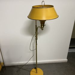 Vintage Yellow Lamp 
