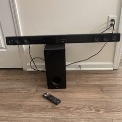  LG soundbar with wireless subwoofer- Bluetooth-remote control included