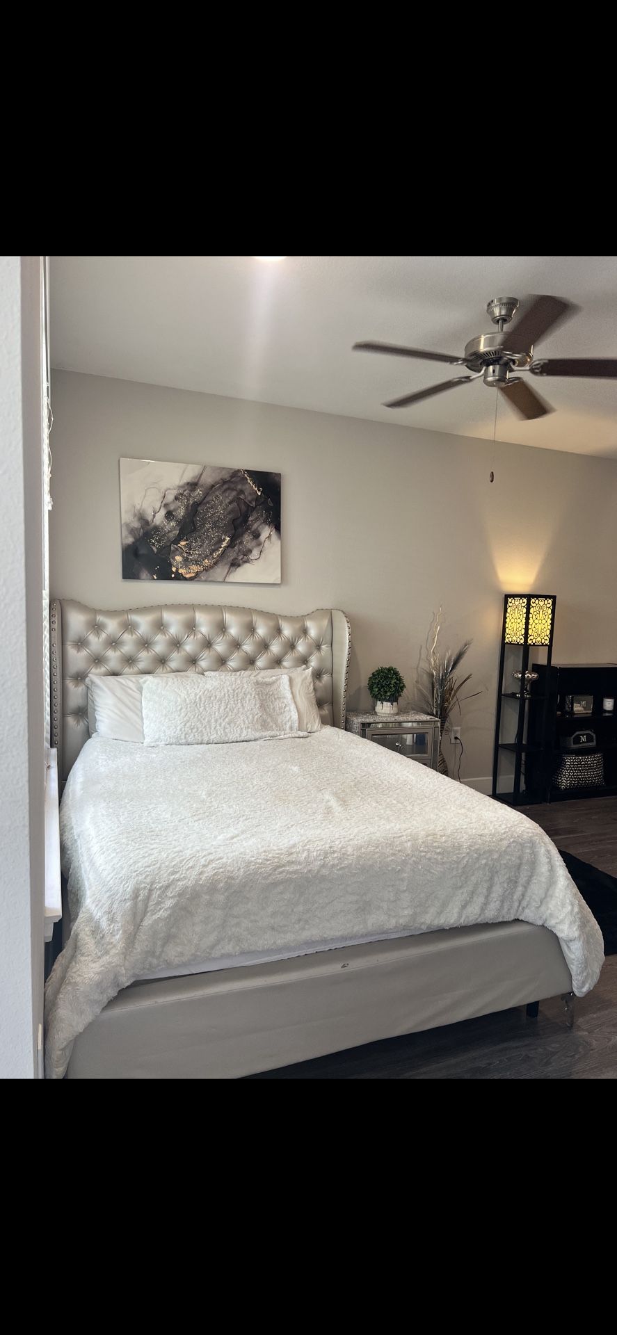 Queen Bed Set w/ Dresser + Nightstand