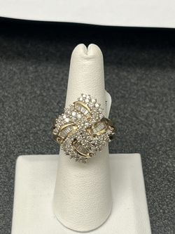 Women’s Cluster Ring