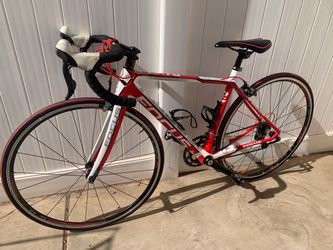 Focus full carbon xs road bike