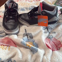 Air Jordan 3 Retro Black Cement 2001