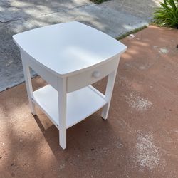 Side/ End Table