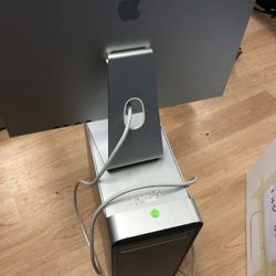 Apple PowerMac G5 Computer