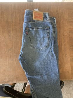 Dark Wash Levis Jeans