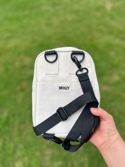 Brixley Coastal Crossbody