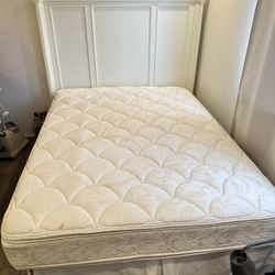 queen mattress 