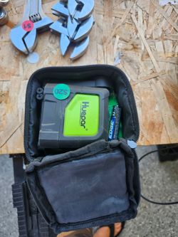 Huepar Laser Level with Carrying Case
