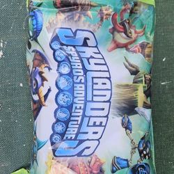 Skylanders Giants With Case For Xbox 360