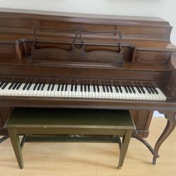 Free Piano