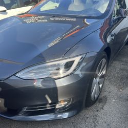 2021 Tesla Model S Long Range Plus 