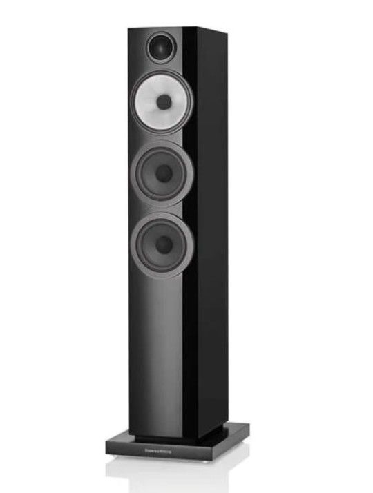 Bowers &Wilkins 704 S3