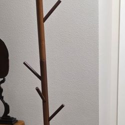 8 Hook Free Standing Tree Wooden Coat Rack