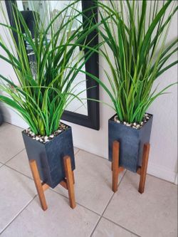 Set of Two Tall Planters with Stands