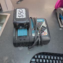 Makita Charger And Battery 