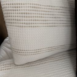 King Size Comforter And King Shams Set