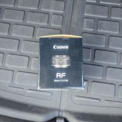 Canon RF 50mm F1.8 STM Camera Lens!