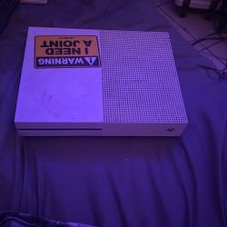 Xbox One S 