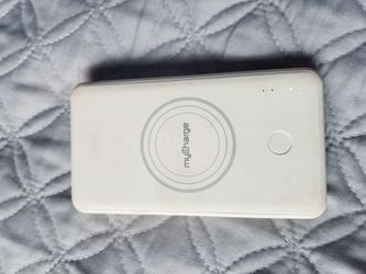 Wireless portable charger (for phones with wireless charging)