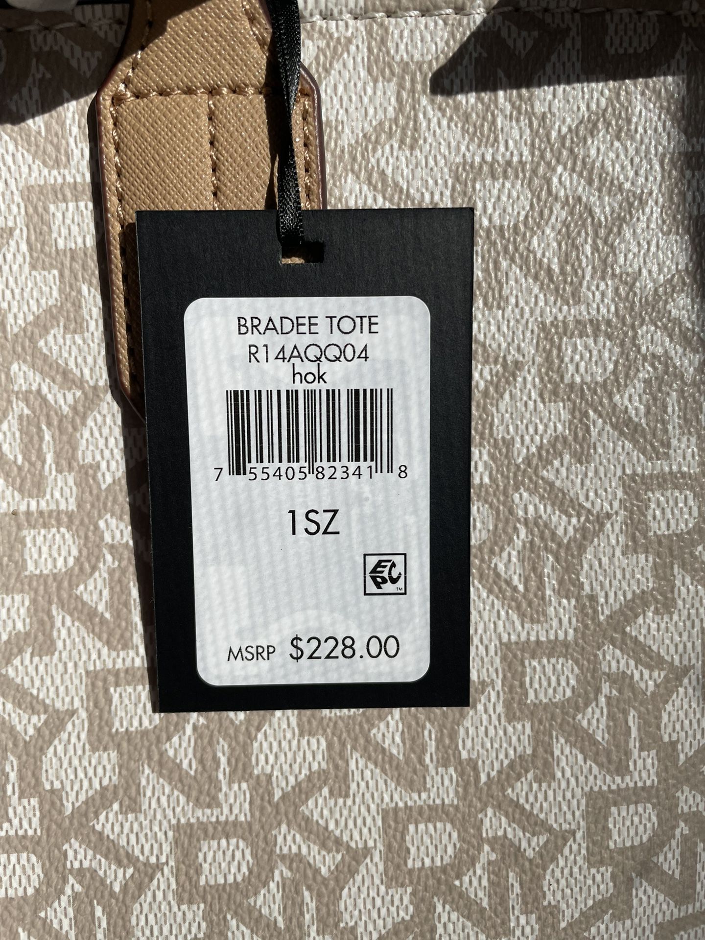DKNY BRADEE Monogram Tote Bag w/Credit Card Holder Brown Logo PVC $228 