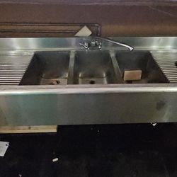 Commercial 3 Compartment Stainless Steel Sink With Drainboards