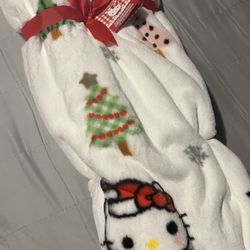 Hello Kitty Faux Fur  Throw