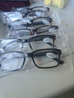 Vendo lentes de lectura +300