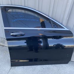 2015-2021 Mercedes Benz C Class Right  Front Door 