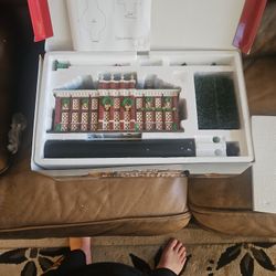 Department 56 Kensington Palace 