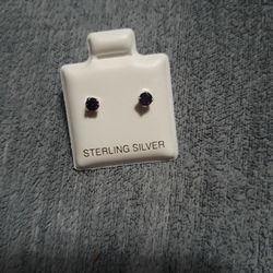 Amertyst Cz Post Earrings 4mm