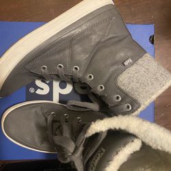 Women Boots Size 6.5