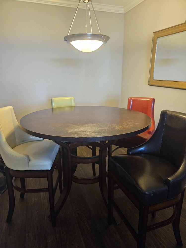 Table 4 Chair 